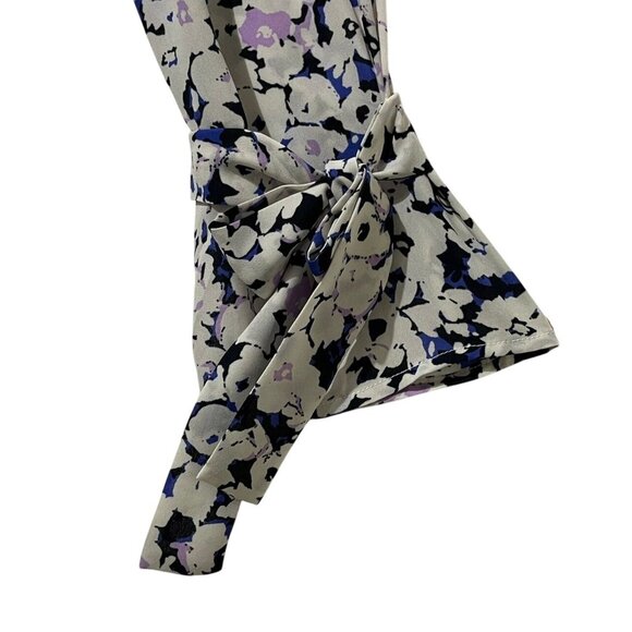 Banana Republic Womens Size L Floral Long Sleeve Blouse With Tie Cuffs - Picture 4 of 10